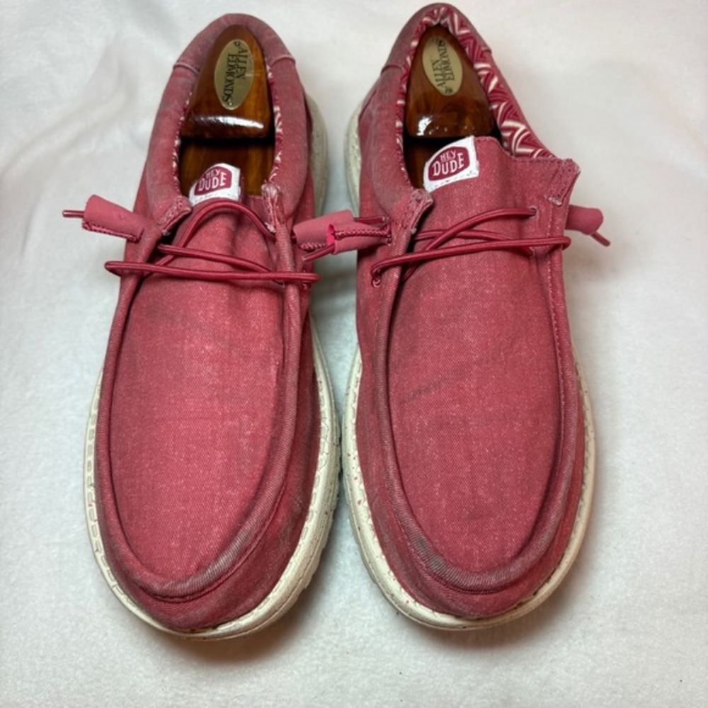 Hey Dude Wally Canvas Karanda Red Mens Size 10 Slip On Loafers